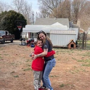 Meet your Posher, Sierra